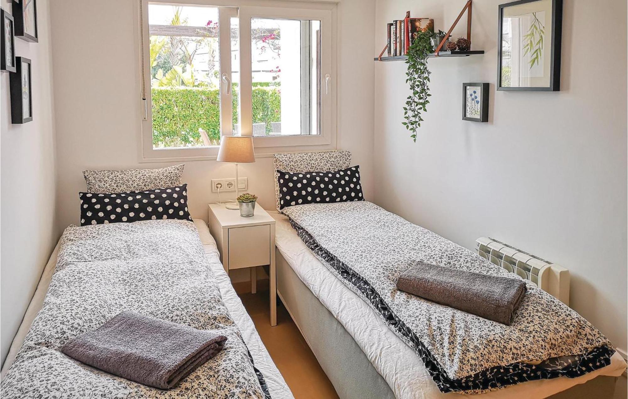 Pet Friendly Apartment In Alhama De Murcia El Romero Eksteriør billede